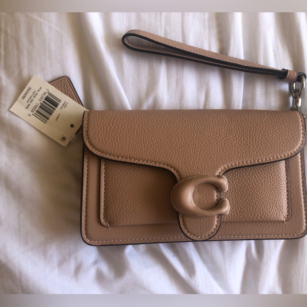 Coach Tabby Pebbled Leather Wristlet